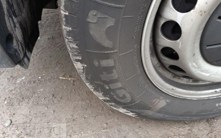 VOLKSWAGEN CRAFTER L4  GS-640-KQ