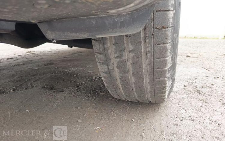 VOLKSWAGEN CRAFTER L4  GS-640-KQ