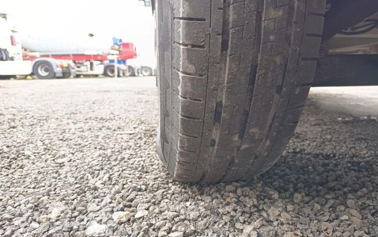 VOLKSWAGEN CRAFTER L4  GS-640-KQ