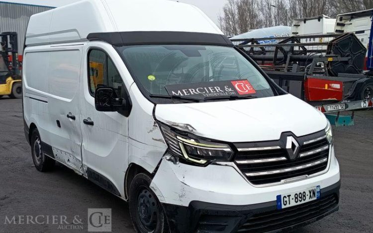 RENAULT TRAFIC FOURGON L2H2  GT-898-XN