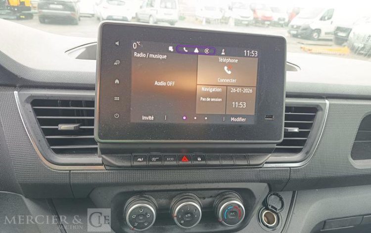 RENAULT TRAFIC FOURGON L2H2  GT-898-XN