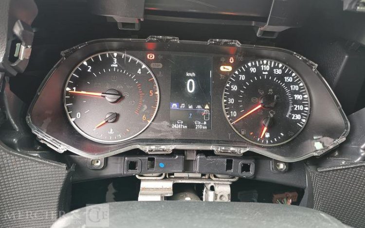 RENAULT TRAFIC FOURGON L2H2  GT-898-XN