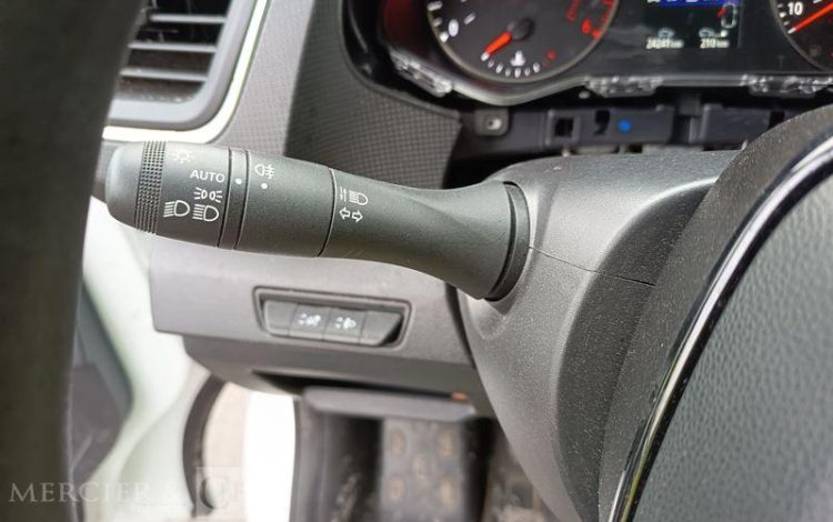 RENAULT TRAFIC FOURGON L2H2  GT-898-XN