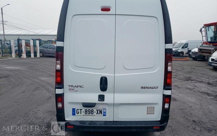 RENAULT TRAFIC FOURGON L2H2  GT-898-XN