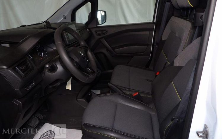 RENAULT KANGOO 43 KWH BLANC GW-825-SB