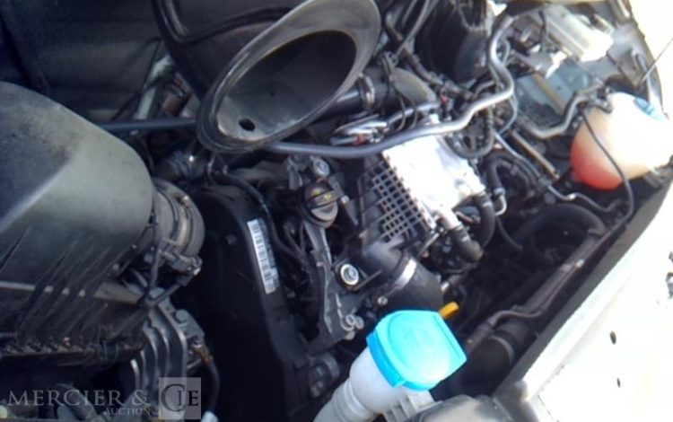 VOLKSWAGEN CRAFTER VAN 35 L4H3 14M3 TRACT 2.0 TDI 140CH BLANC GW-990-BW