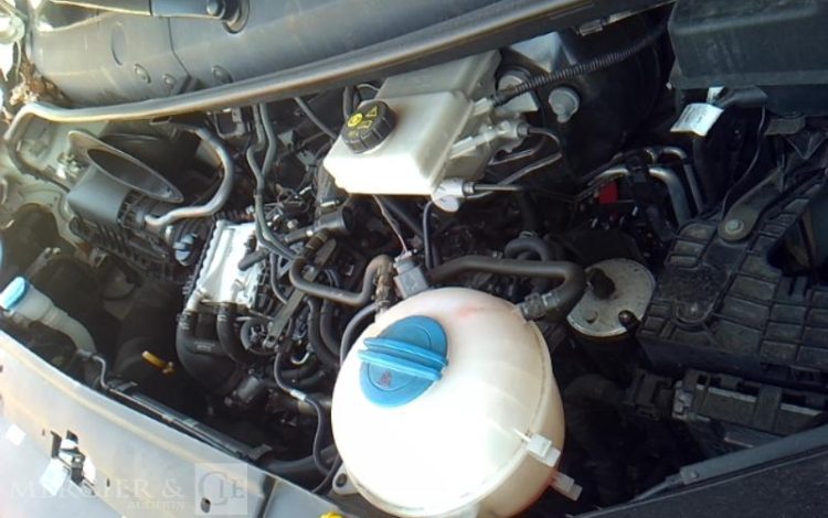 VOLKSWAGEN CRAFTER VAN 35 L4H3 14M3 TRACT 2.0 TDI 140CH BLANC GW-990-BW