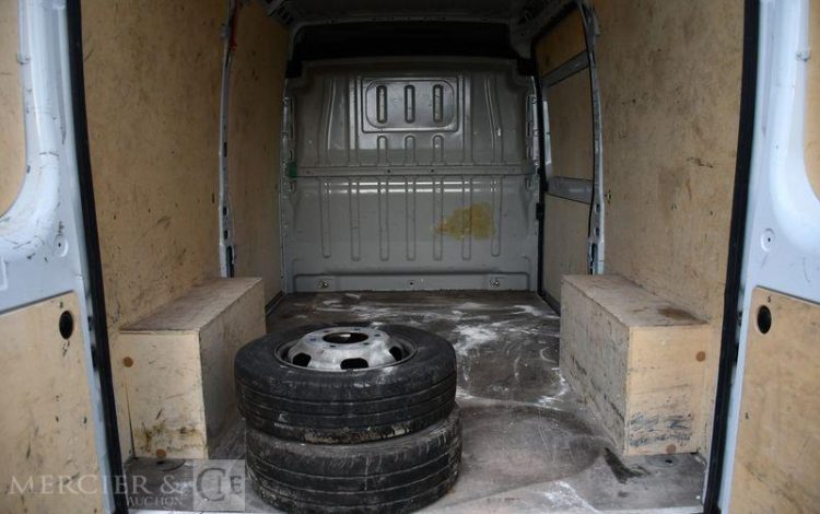 CITROEN JUMPER 2.2 BLUEHDI 140ch 35 L2H2 BLANC GX-157-EW