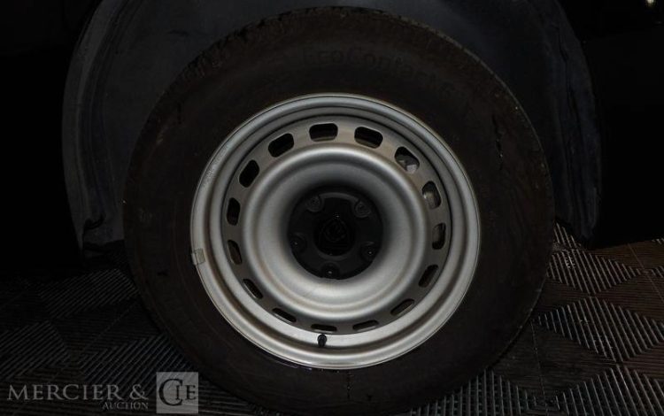 PEUGEOT PARTNER NOIR GY-613-VJ