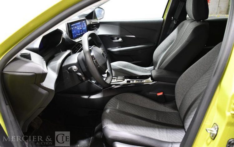 PEUGEOT e-208 135ch 50KWH ALLURE BVA VERT GZ-393-AD