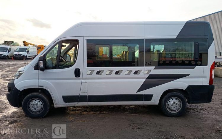 CITROEN JUMPER L2H2 8 PL PMR  HB-431-HC
