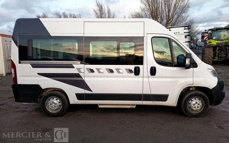CITROEN JUMPER L2H2 8 PL PMR  HB-431-HC