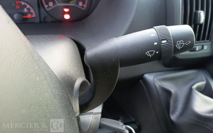 CITROEN JUMPER L2H2 8 PL PMR  HB-431-HC