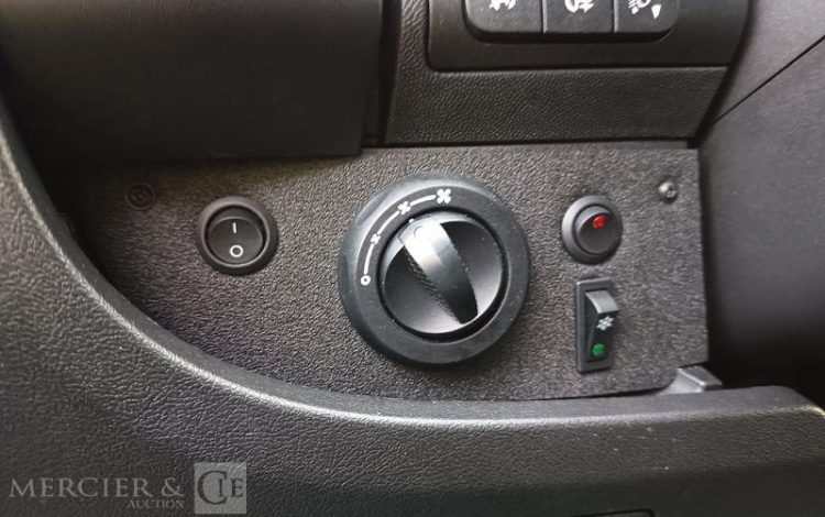 CITROEN JUMPER L2H2 8 PL PMR  HB-431-HC