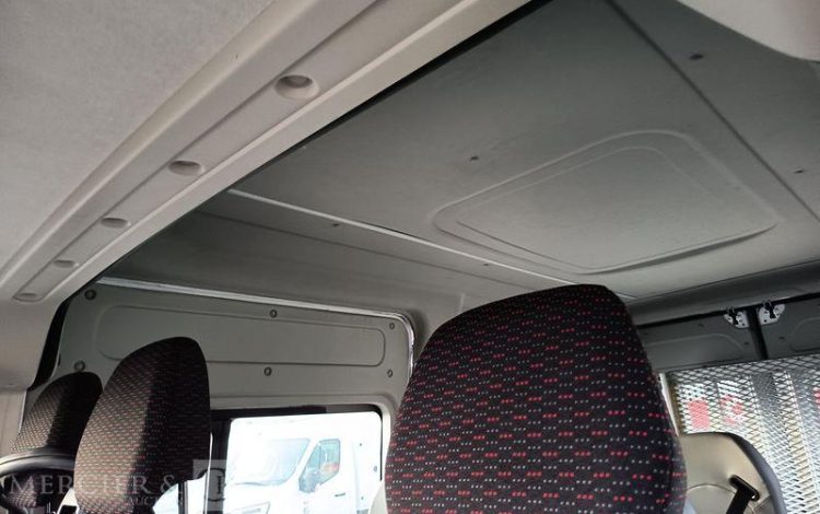 CITROEN JUMPER L2H2 8 PL PMR  HB-431-HC