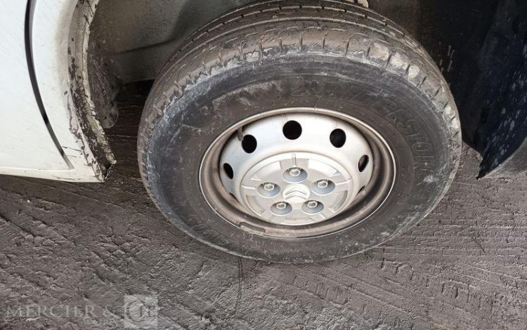 CITROEN JUMPER L2H2 8 PL PMR  HB-431-HC