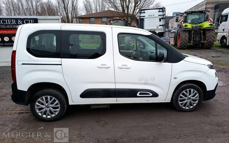 CITROEN BERLINGO 130 PMR  HB-446-HA