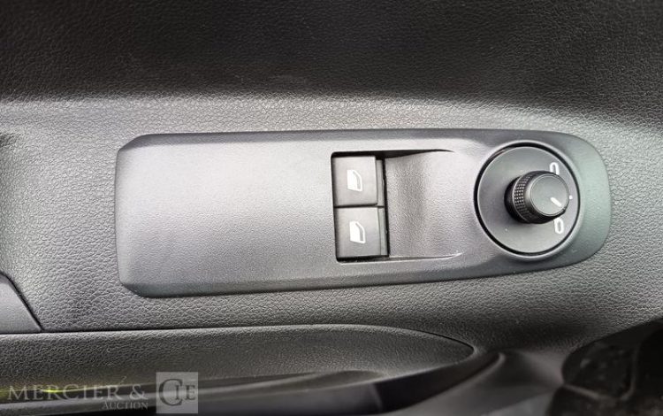 CITROEN BERLINGO 130 PMR  HB-446-HA