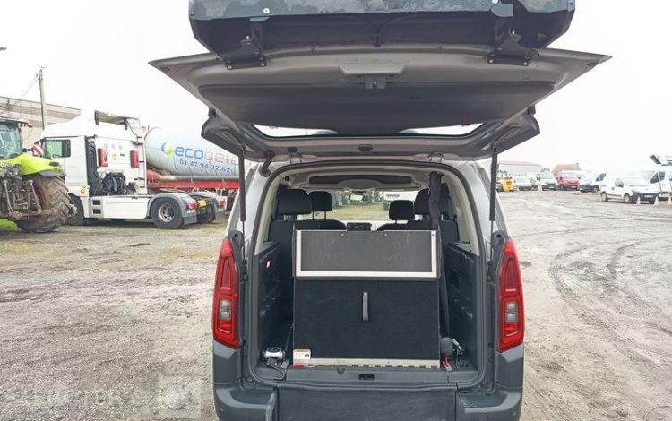 CITROEN BERLINGO 130 PMR  HB-446-HA