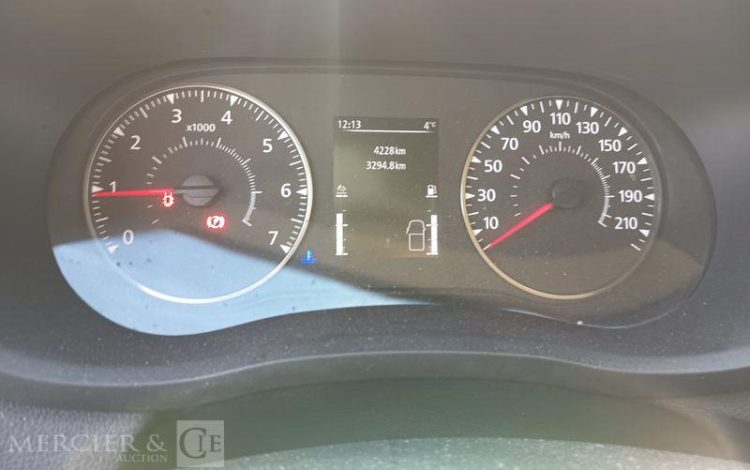 NISSAN INTERSTAR 2.3 DCI 150CV EQUIPE FOOD TRUCK AVEC EQUIPEMENTS DE CUISINE  HB-656-XM