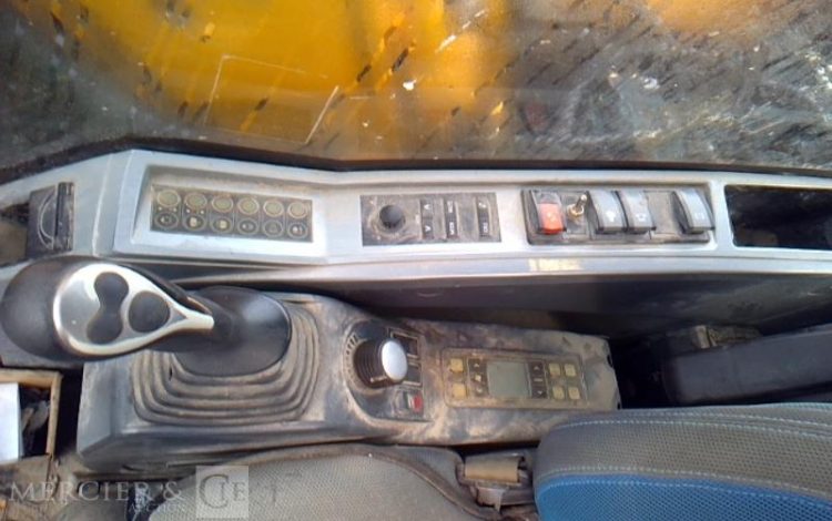 HYUNDAI PELLE 160 LC-9A 16T- 4264 H – AN2016  HH251