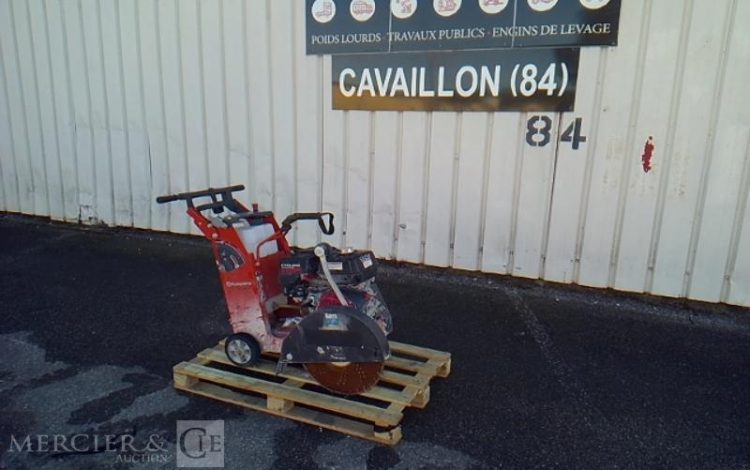 HUSQVARNA SCIE DE SOL FS400LV AN2021 ORA SD250