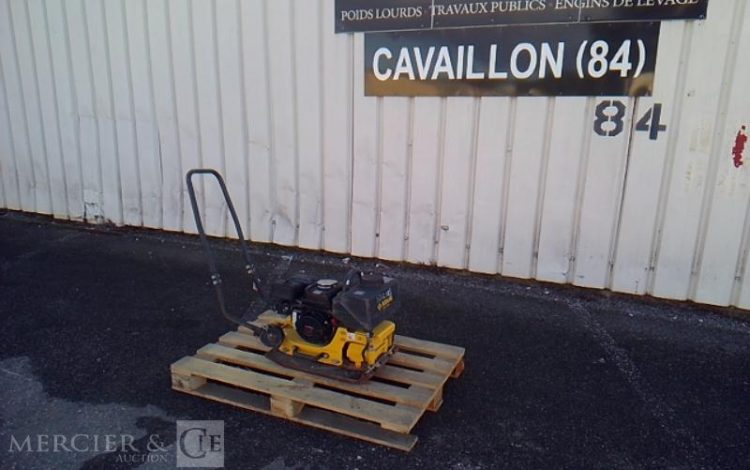 BOMAG PLAQUE VIBRANTE THERMIQUE BVP 10/36 80KG AN2021 JAUNE SD251