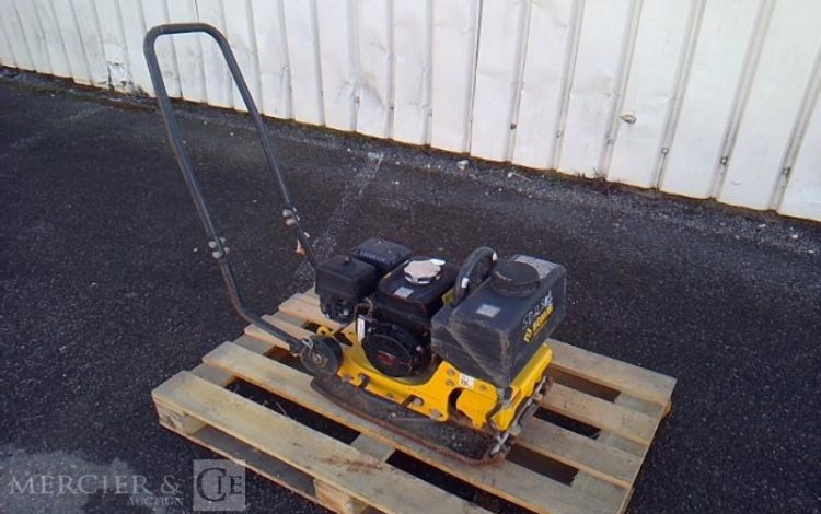 BOMAG PLAQUE VIBRANTE THERMIQUE BVP 10/36 80KG AN2021 JAUNE SD251