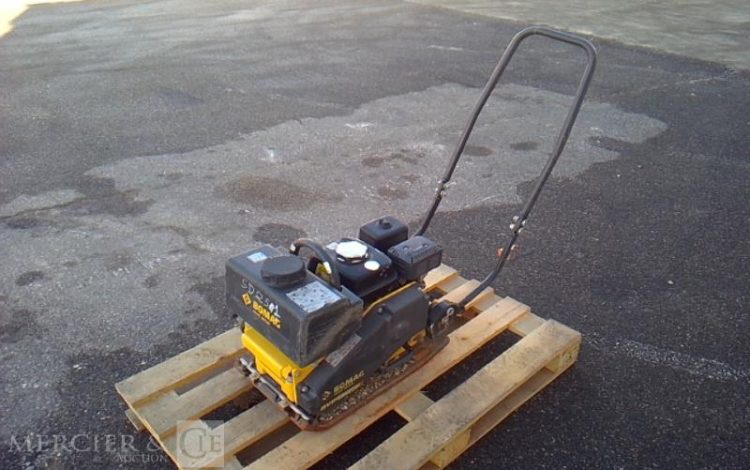 BOMAG PLAQUE VIBRANTE THERMIQUE BVP 10/36 80KG AN2021 JAUNE SD251