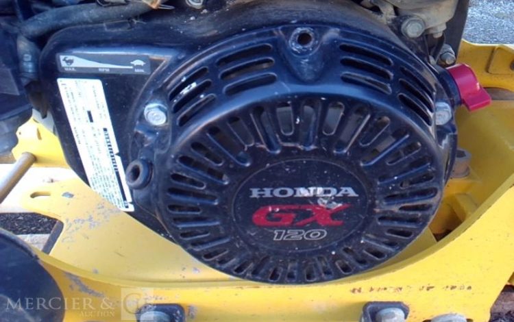 BOMAG PLAQUE VIBRANTE THERMIQUE BVP 10/36 80KG AN2021 JAUNE SD251