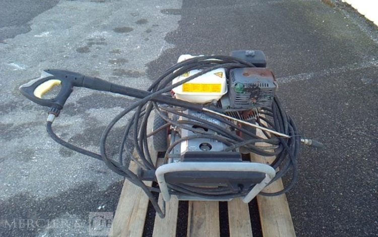 KARCHER NETTOYEUR HAUTE PRESSION THERMIQUE HD 1050 B ALU SD253