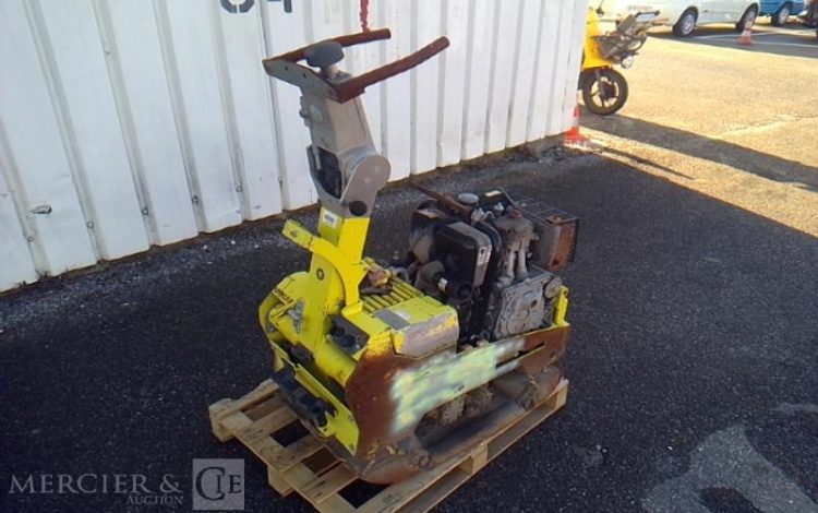 AMMAN PLAQUE VIBRANTE THERMIQUE 400KG JAUNE SD254