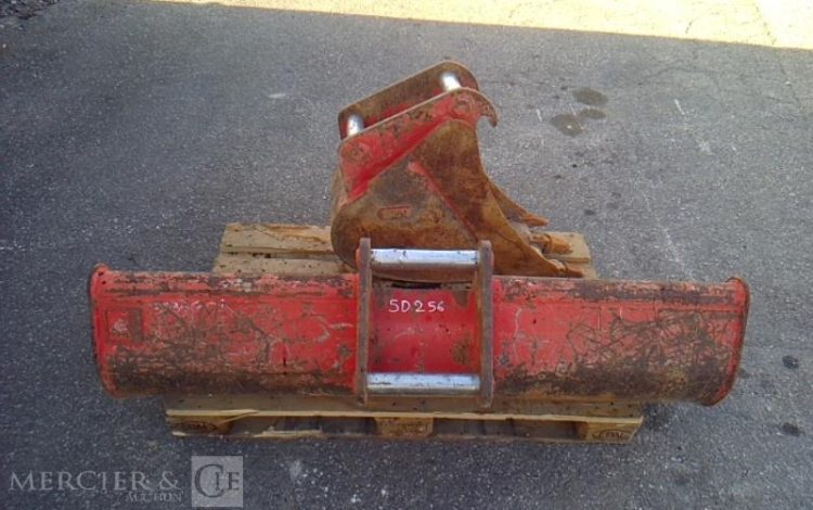 ACB MORRIN 1 GODET DE CURAGE 1450mm + 1 GODET DE FOUILLE 370mm ACB ROUILLE SD256