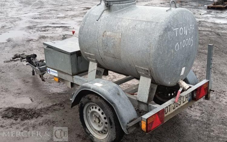 HUBIERE REMORQUE TONNE A EAU 500 LITRES AVEC POMPE A EAU ELECTRIQUE –  TON010005