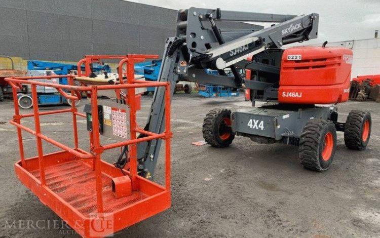 SKYJACK SJ46AJ  221