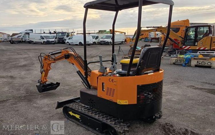 HIGHTOP MICROPELLE HT10 SUR CHENILLES DIESEL 1T – ANNEE 2025 – MATERIEL NEUF  1286HT