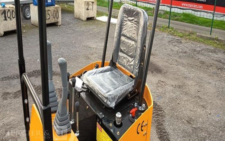 HIGHTOP MICROPELLE HT10 SUR CHENILLES DIESEL 1T – ANNEE 2025 – MATERIEL NEUF  1286HT