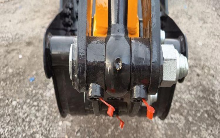 HIGHTOP MICROPELLE HT10 SUR CHENILLES DIESEL 1T – ANNEE 2025 – MATERIEL NEUF  1286HT