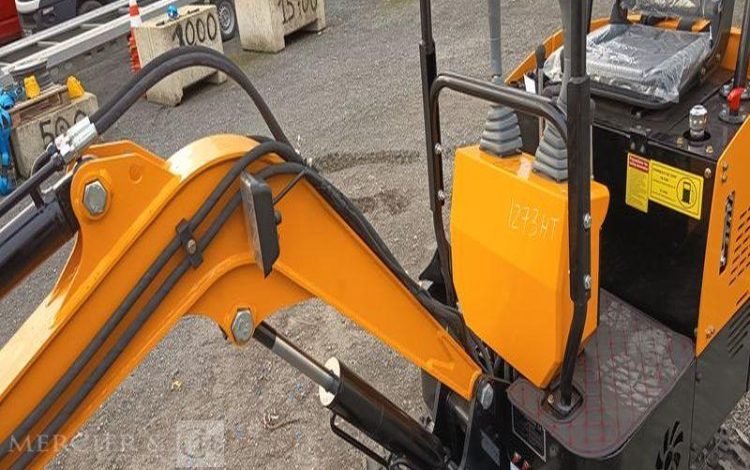 HIGHTOP MICROPELLE HT10 SUR CHENILLES DIESEL 1T – ANNEE 2025 – MATERIEL NEUF  1286HT