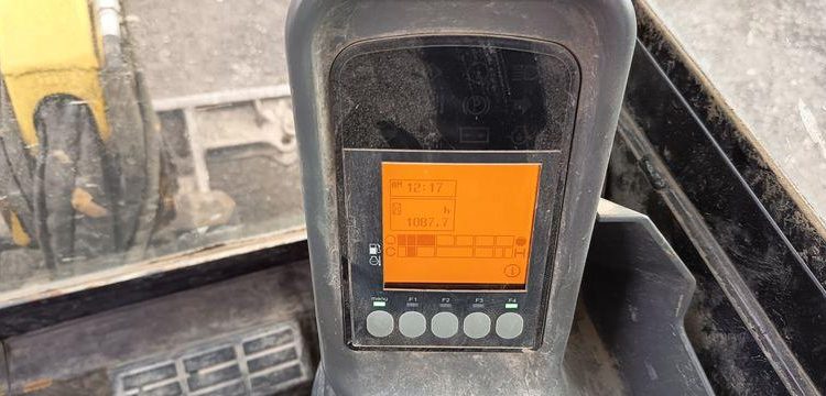 YANMAR MINI PELLE SUR CHENILLES SV18 – DIESEL – 1,9T –  1087 HEURES – ANNEE 2019  12932