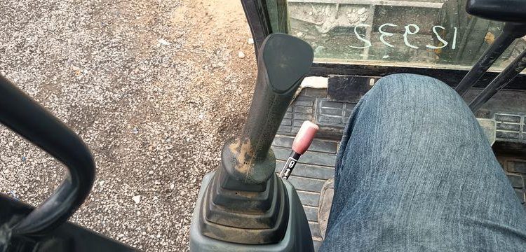 YANMAR MINI PELLE SUR CHENILLES SV18 – DIESEL – 1,9T –  1087 HEURES – ANNEE 2019  12932