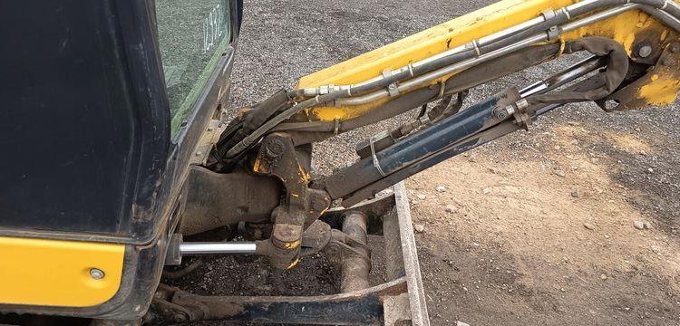 YANMAR MINI PELLE SUR CHENILLES SV18 – DIESEL – 1,9T –  1087 HEURES – ANNEE 2019  12932