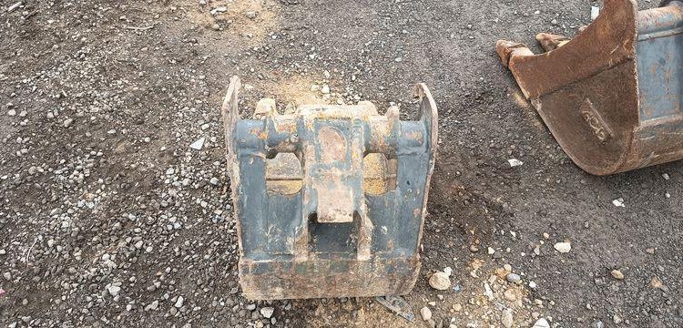 YANMAR MINI PELLE SUR CHENILLES SV18 – DIESEL – 1,9T –  1087 HEURES – ANNEE 2019  12932