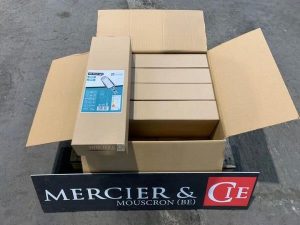 EVERSTEEL STREETLIGHT  MAR222307