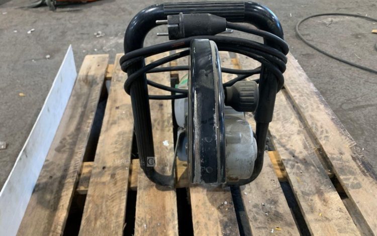 HITACHI CM12Y  TRO010313