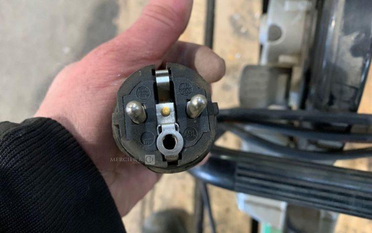 HITACHI CM12Y  TRO010313