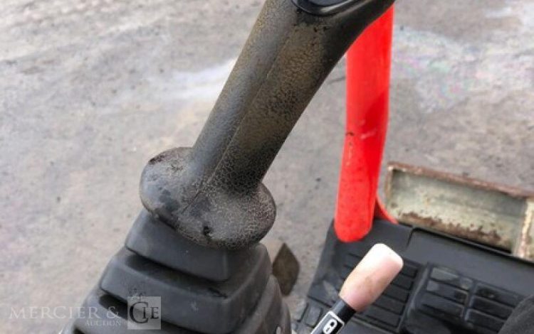 YANMAR SV26CR-CANOPY  325132