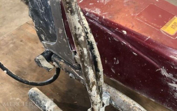 TITAN IMPACT 400  AIR011301