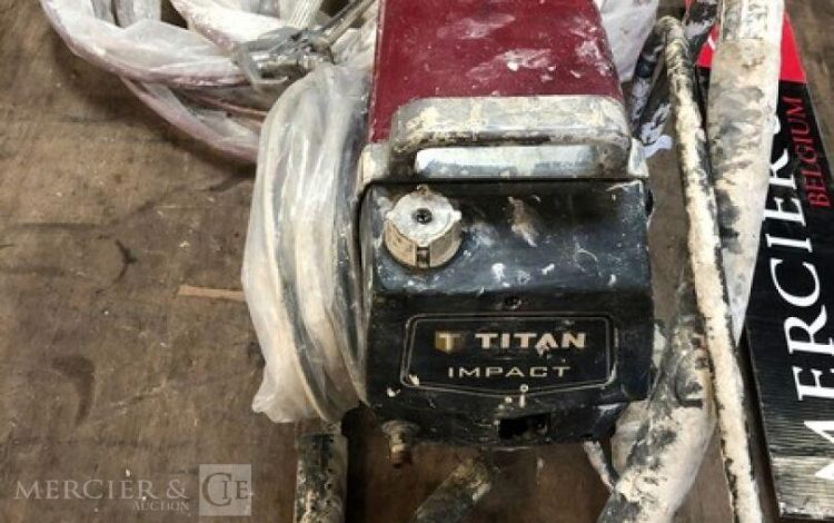 TITAN IMPACT 400  AIR011301