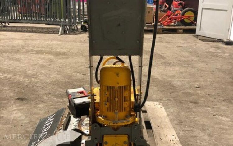 DIAMATIC   DEC010051